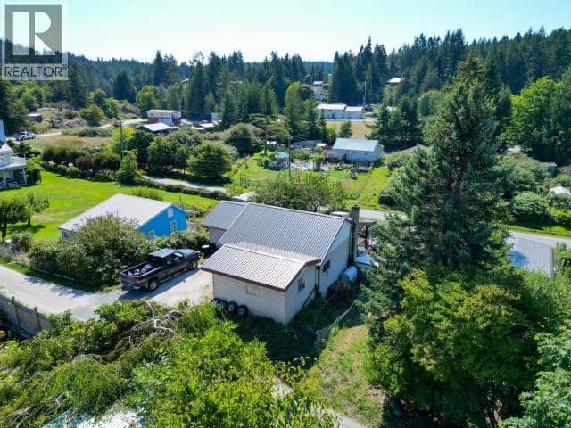 2039 MAIN STREET, Texada Island, photo 3