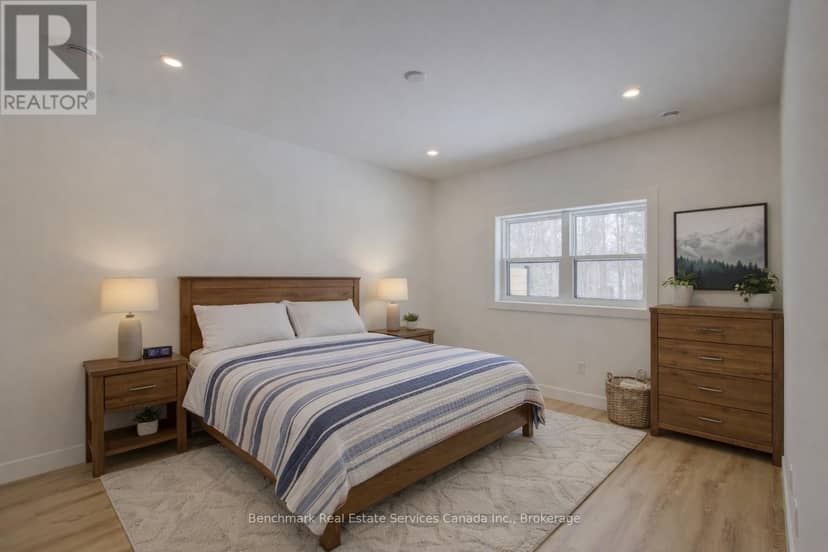 62 - 1182 Queen Street — photo 8 of 16