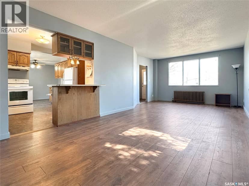 209 Main STREET — photo 3 of 24