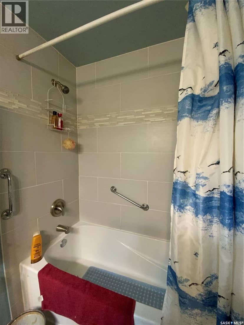 94 Gilbert STREET — photo 26 of 34
