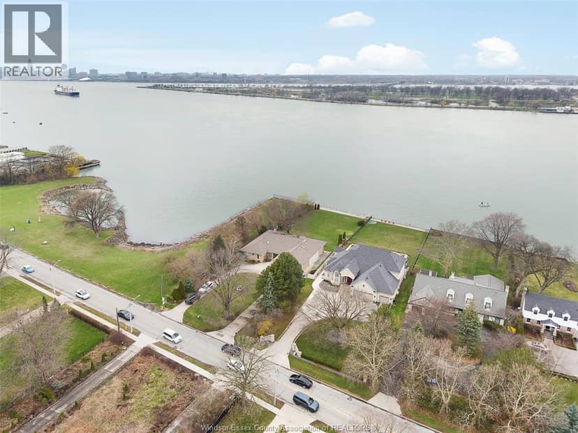 4470 Riverside Drive — photo 40 of 40