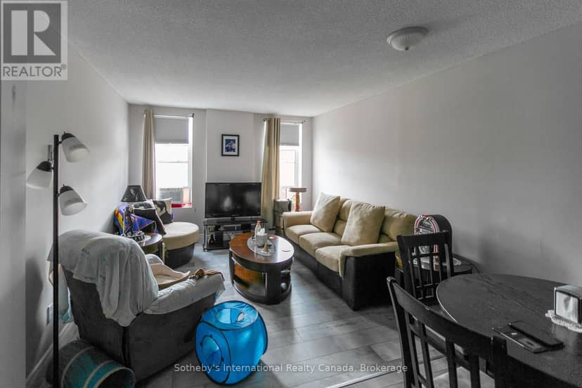 261 9th Street E — photo 25 of 27