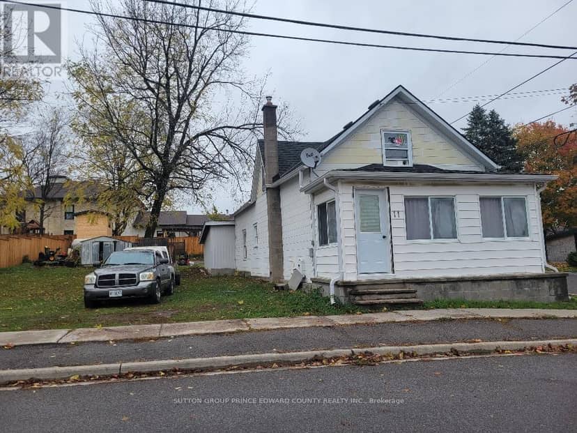 11 Low Street — photo 2 of 34