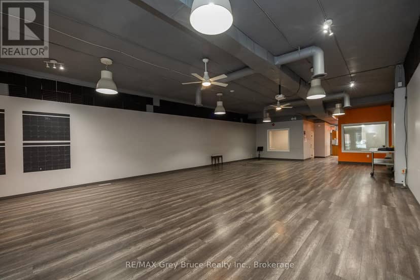 827 2nd Avenue E — photo 8 of 36