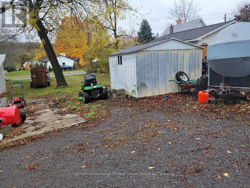 11 Low Street — photo 21 of 34