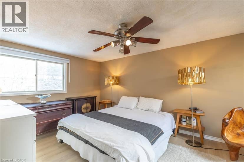 104 HENRY Street — photo 13 of 28