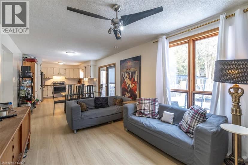 104 HENRY Street — photo 7 of 28