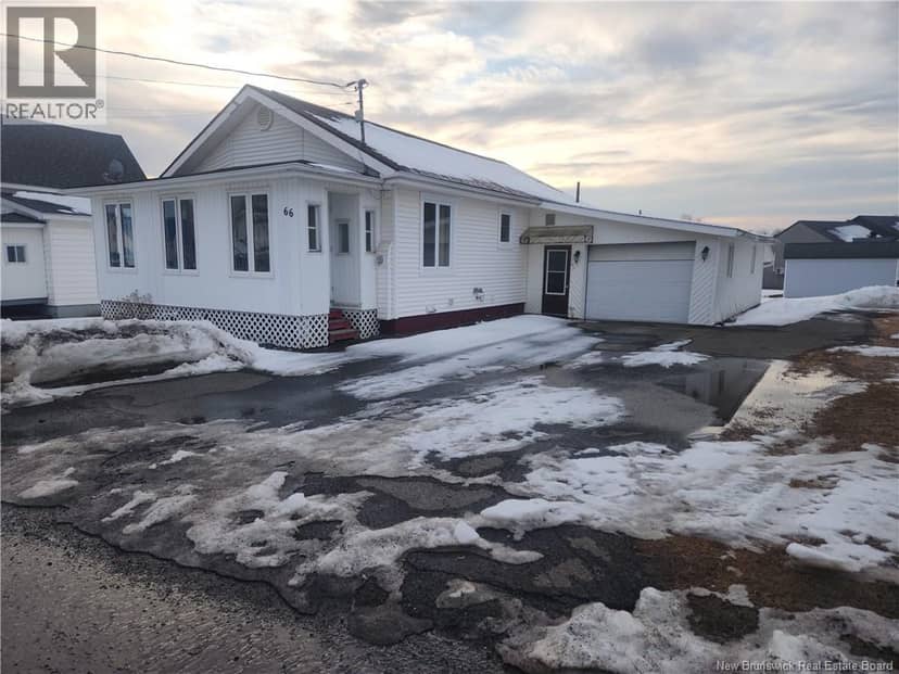 66 St-Antoine Street, Saint-Léonard