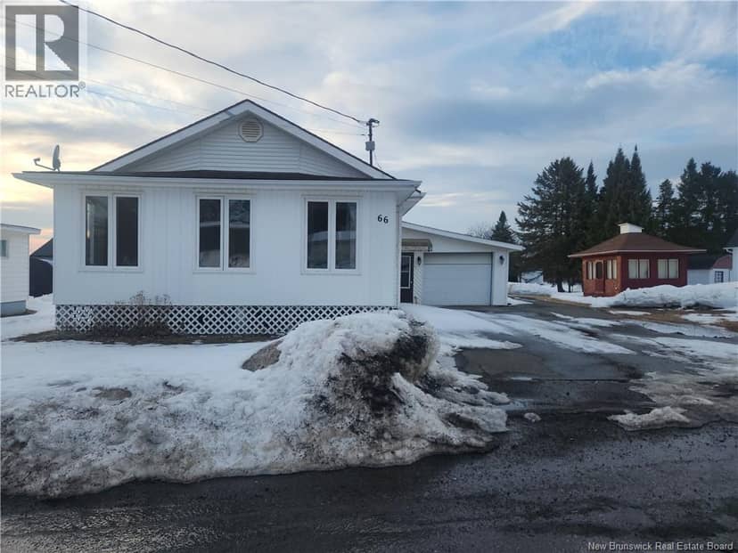 66 St-Antoine Street, Saint-Léonard, photo 2