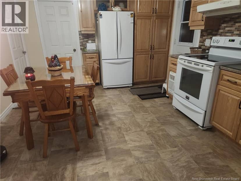66 St-Antoine Street, Saint-Léonard, photo 5