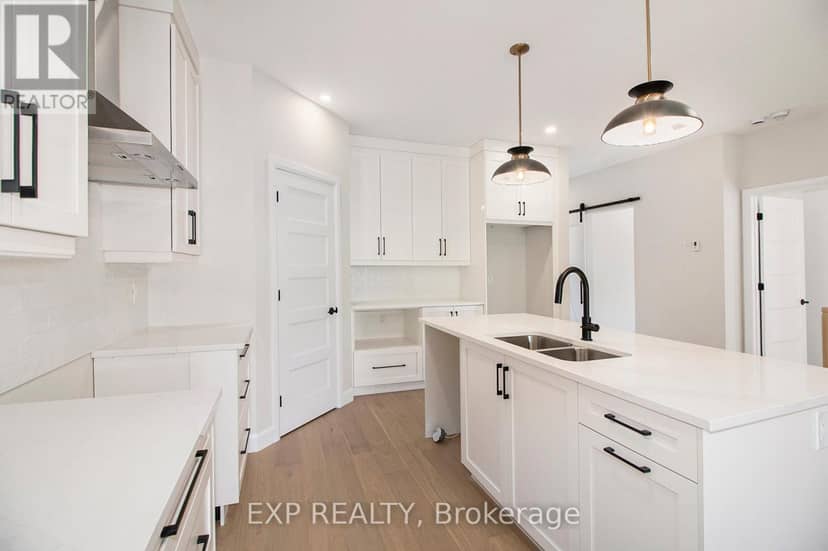 773 Lacroix Road — photo 11 of 28