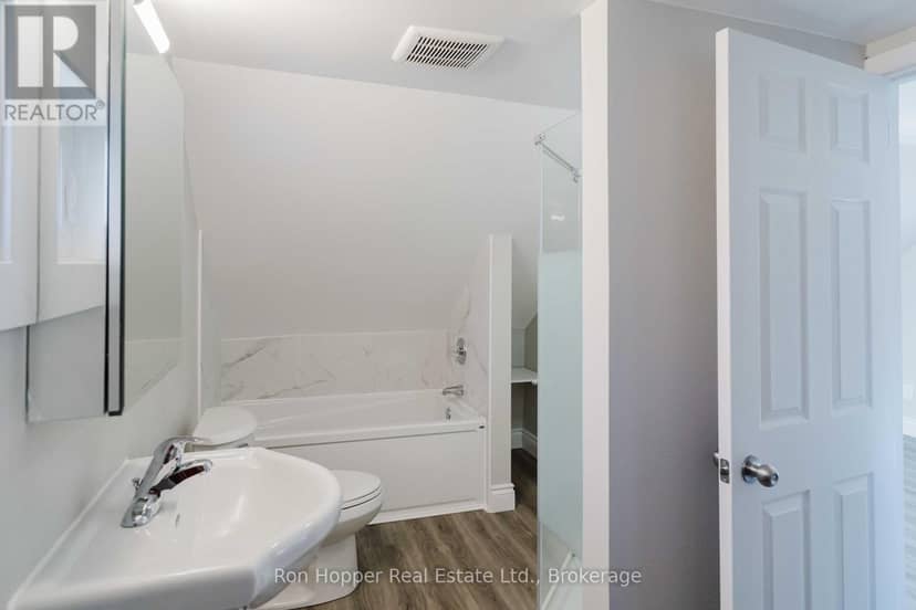 682 7th St A East Street — photo 28 of 40