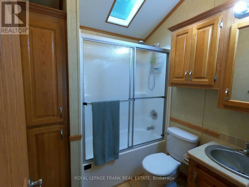 14 Pioneer Drive — photo 13 of 14