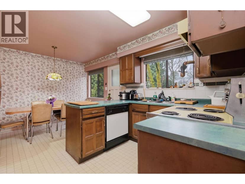 8285 BURNLAKE DRIVE, Burnaby, photo 7