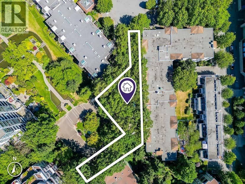 500 STARBOARD SQUARE, Vancouver
