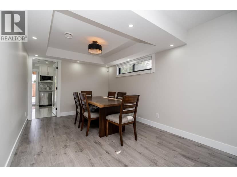 11366 KINGCOME AVENUE, Richmond, photo 3