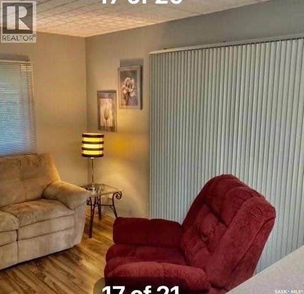 134 Lakeshore DRIVE — photo 11 of 25