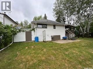 134 Lakeshore DRIVE — photo 2 of 25
