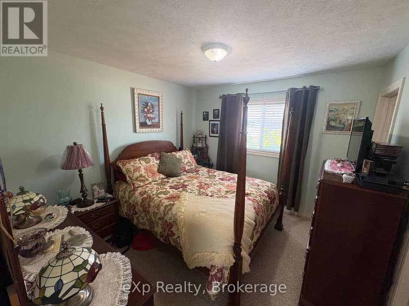 1 St.  Andrews Drive — photo 13 of 25