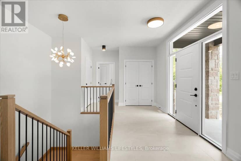 39 East Glen Drive, Lambton Shores, photo 7