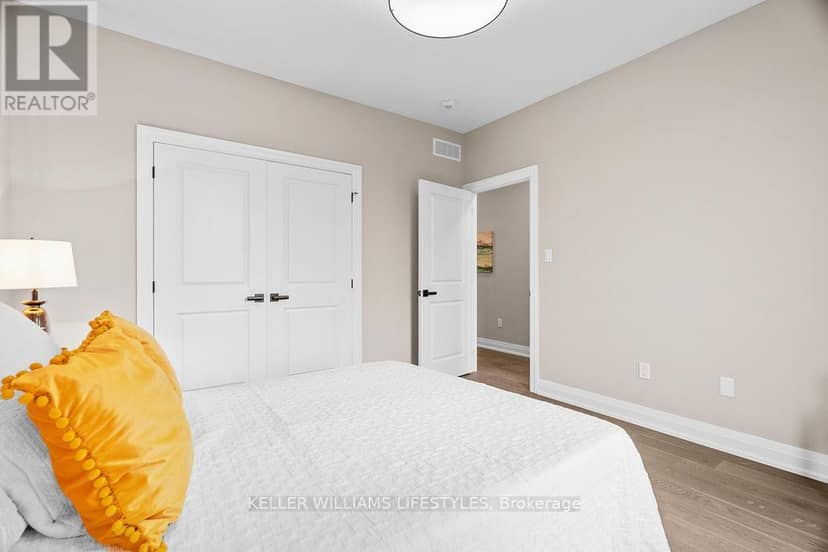 28 Alexander Gate — photo 17 of 38