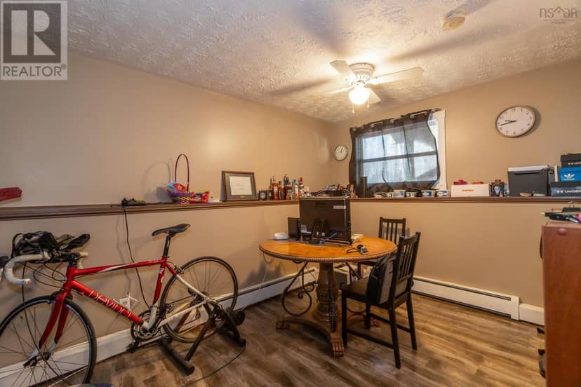 1663 South Bishop Road — photo 12 of 40
