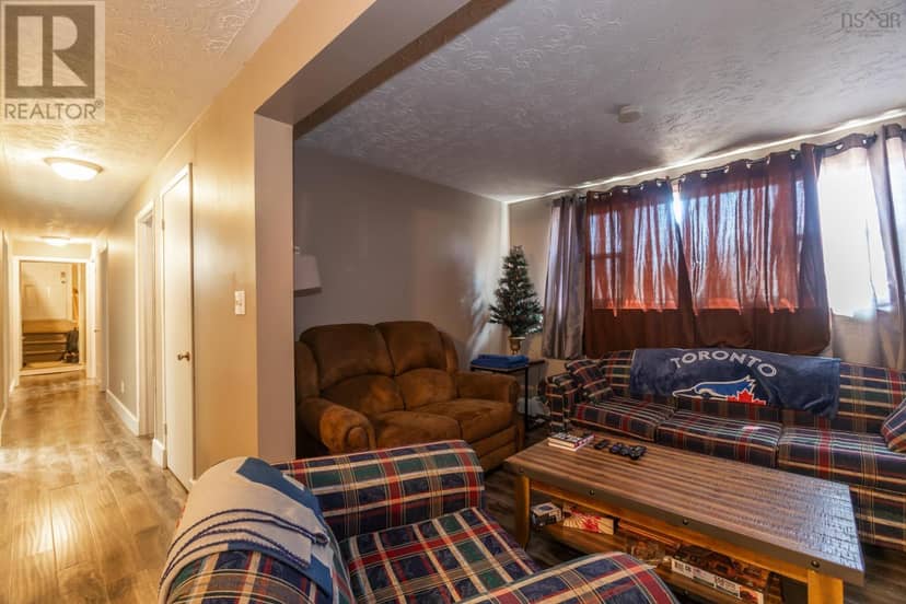 1663 South Bishop Road — photo 15 of 40