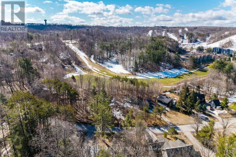 19 Birch Grove Drive — photo 15 of 17
