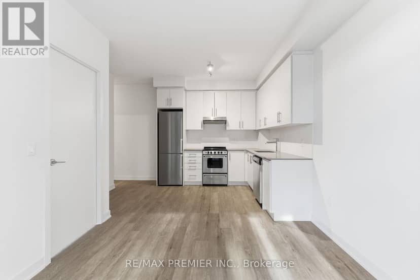 914 - 212 King William Street — photo 16 of 37