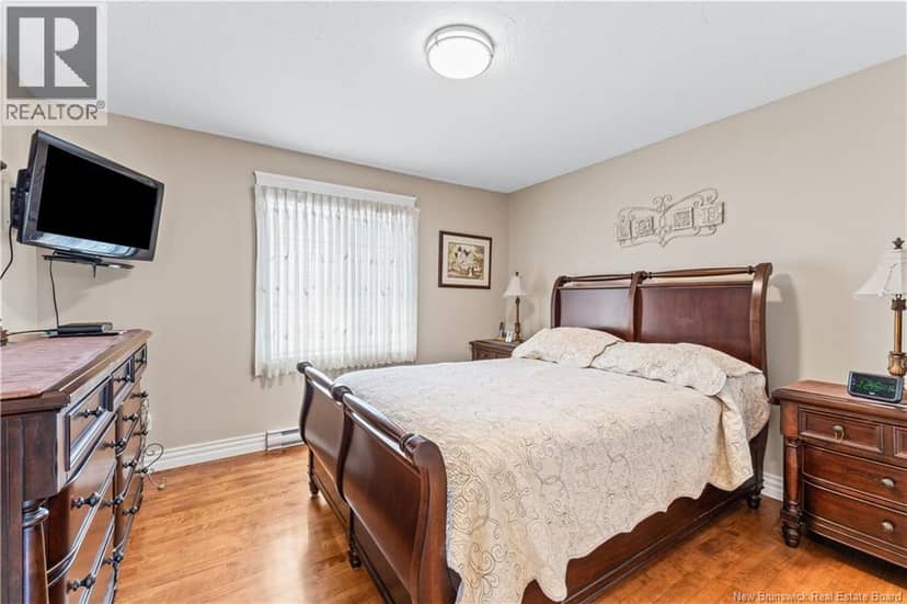 22 Joey Street — photo 13 of 32