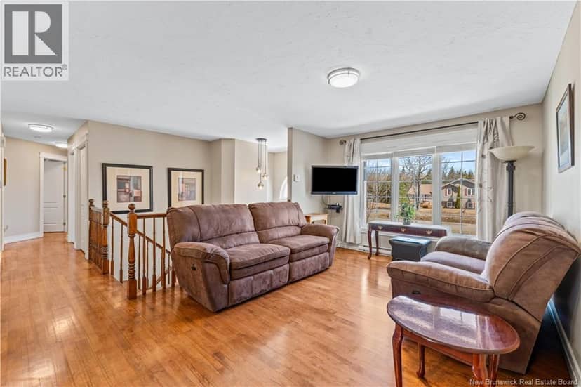 22 Joey Street — photo 6 of 32