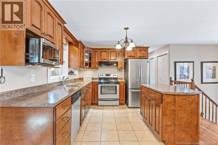 22 Joey Street — photo 9 of 32