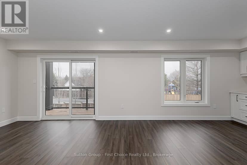 Unit 39 - 3202 Vivian Line — photo 12 of 17