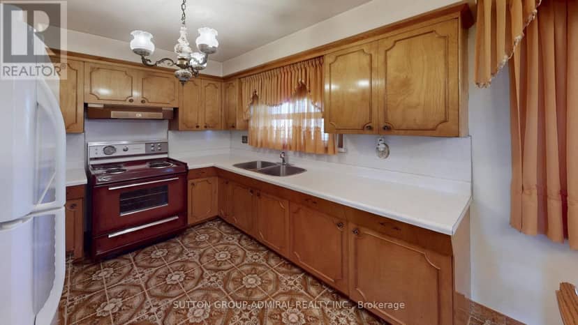 119 Brampton Road — photo 10 of 40