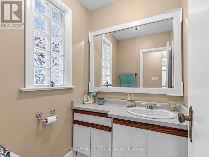 1421 Military Trail — photo 11 of 40