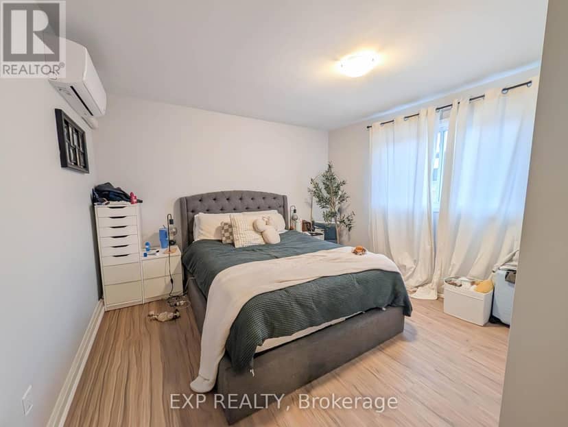 81 Empire Street — photo 13 of 40