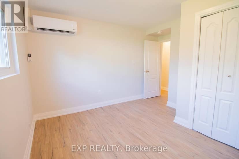 81 Empire Street — photo 38 of 40