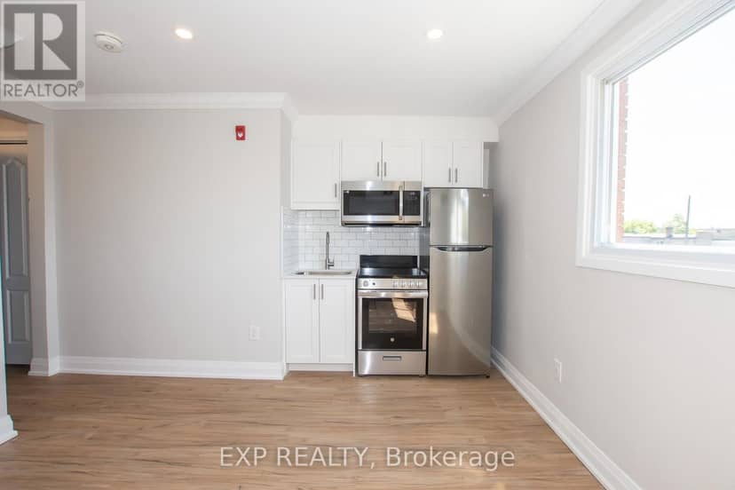 81 Empire Street — photo 39 of 40