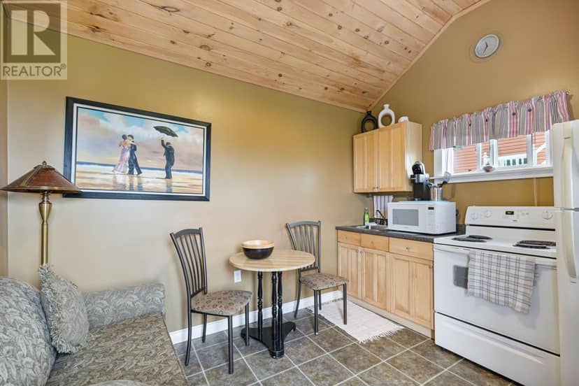 6888 Route 13, Mayfield — photo 31 of 40
