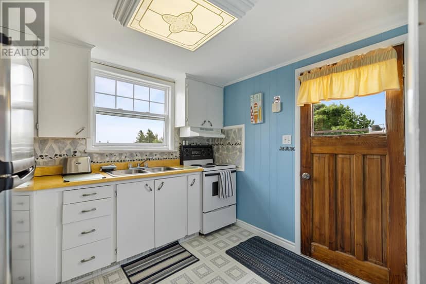 6888 Route 13, Mayfield — photo 5 of 40