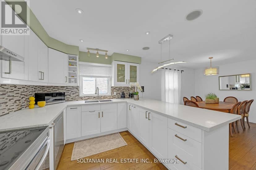 54 Braeburn Drive — photo 13 of 40