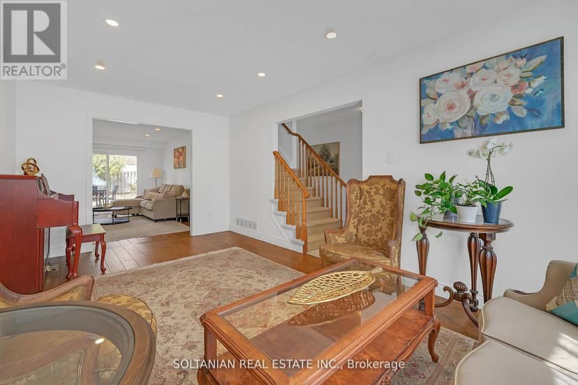 54 Braeburn Drive — photo 8 of 40