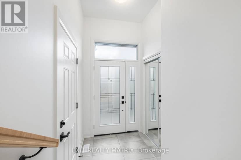 185 Carpe Street, Casselman, photo 2