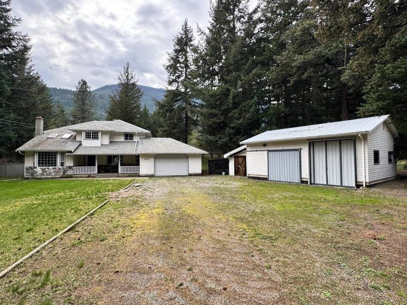 50615 SLANZI ROAD, Fraser Canyon, Boston Bar / Lytton