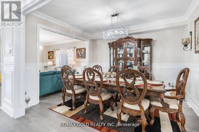 115 Elm Street — photo 11 of 40