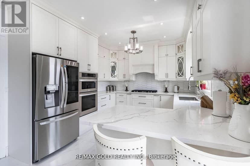 115 Elm Street — photo 15 of 40