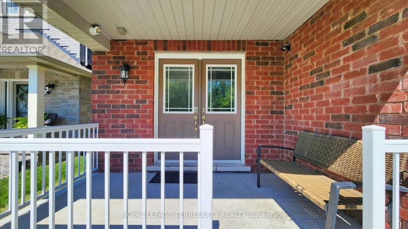 28 Richmond Park Drive — photo 5 of 40