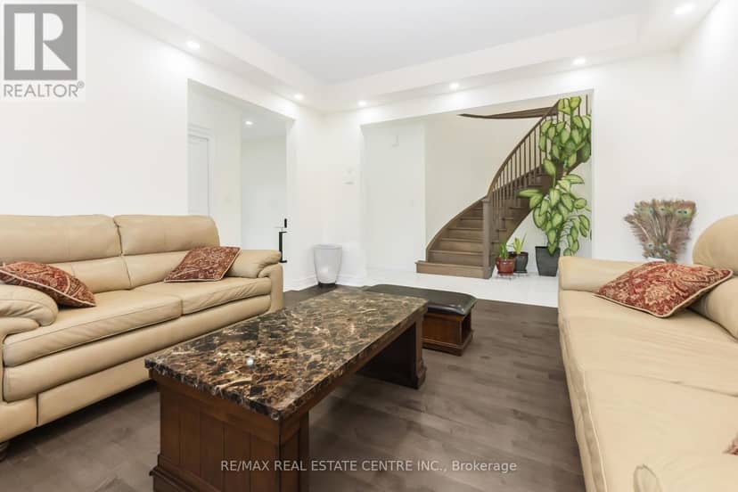 127 Lametti Drive — photo 9 of 40