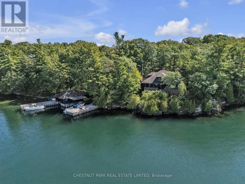 36 Bostwick Island, Leeds and the Thousand Islands