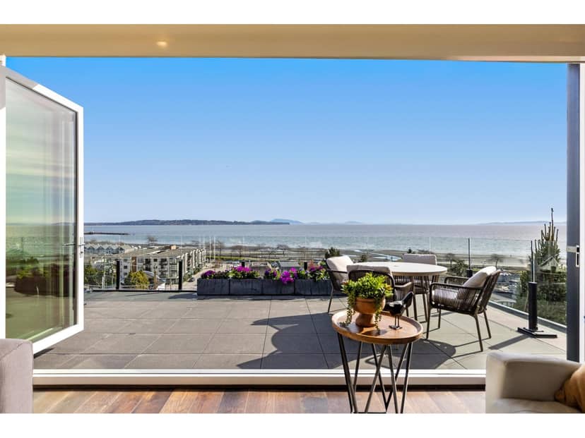 14786 MCDONALD AVENUE, White Rock, photo 8